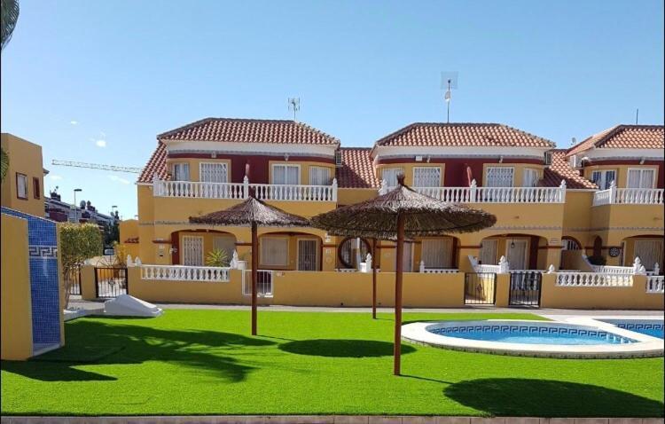 Macerana 1, Torreta Iii, Torrevieja Villa Dış mekan fotoğraf